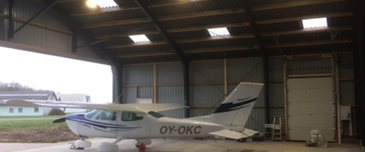 OY-OKC_in_the_new_hangar